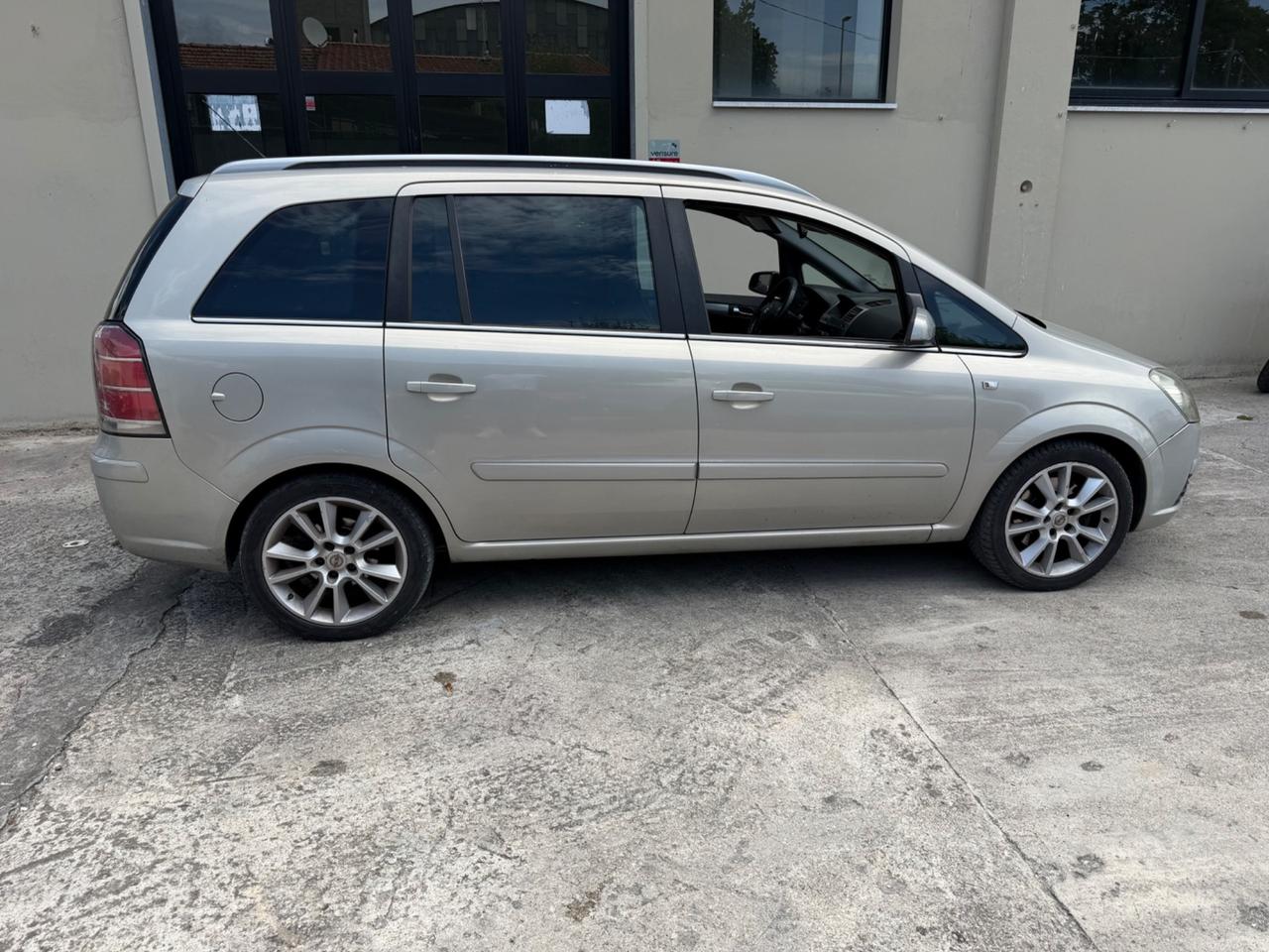Opel Zafira 1.9 CDTI 120CV Cosmo