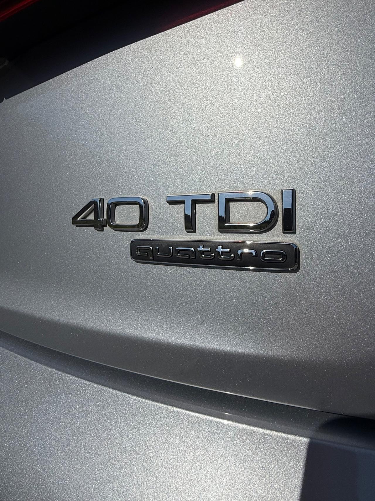 Audi Q5 40 TDI quattro S tronic Business Sport