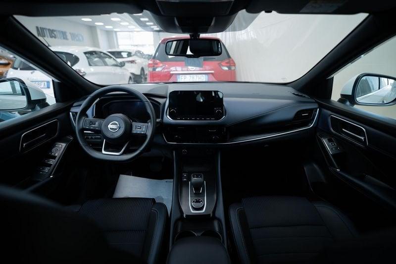 Nissan Qashqai 1.3 mhev Tekna 4wd 158cv xtronic