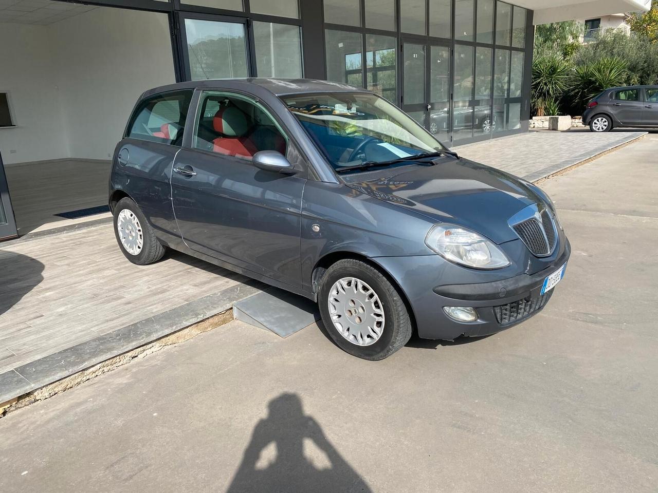 Lancia Ypsilon 1.3 Multijet 16V Argento