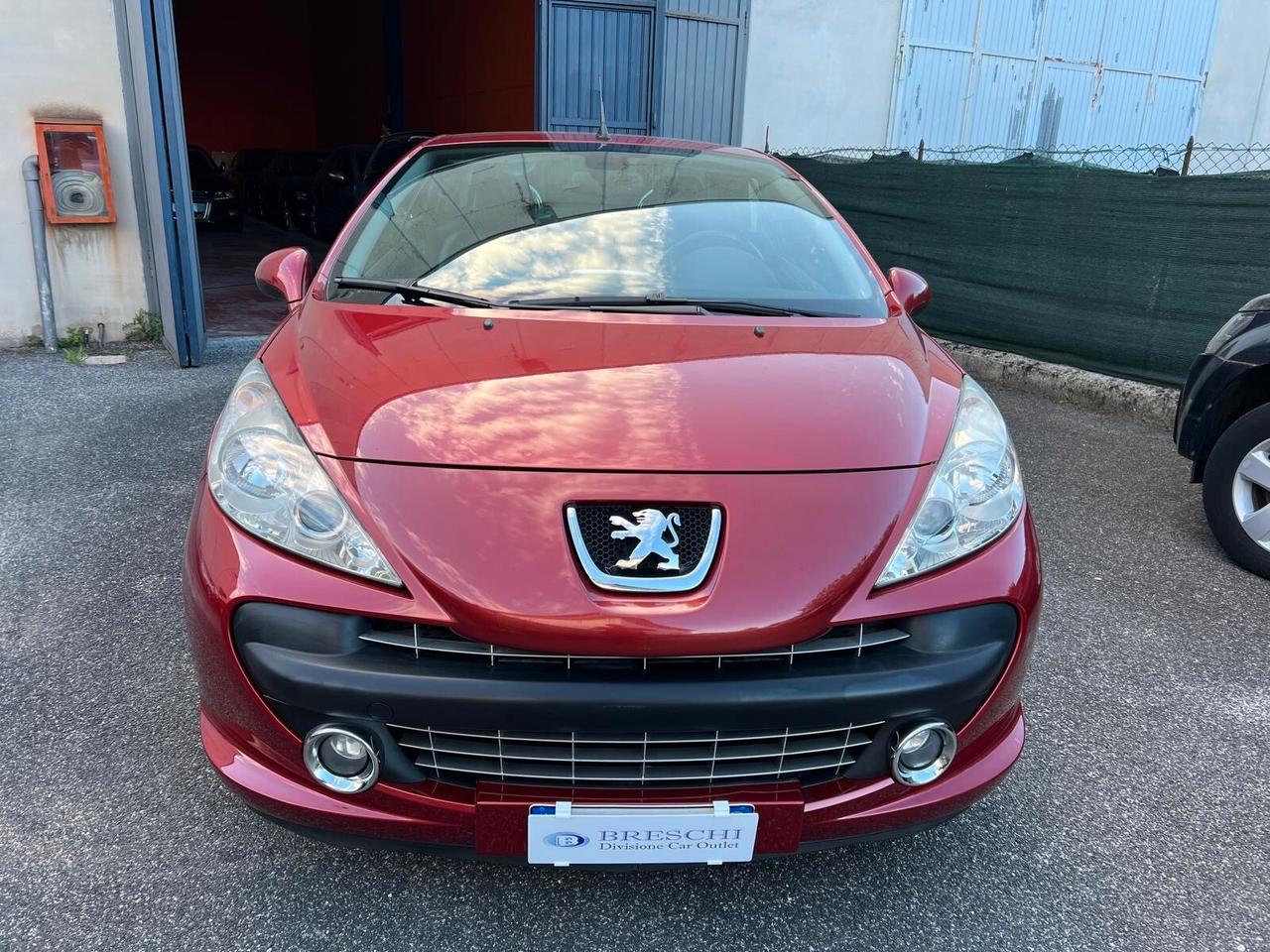 Peugeot 207 1.6 VTi 120CV CC Féline