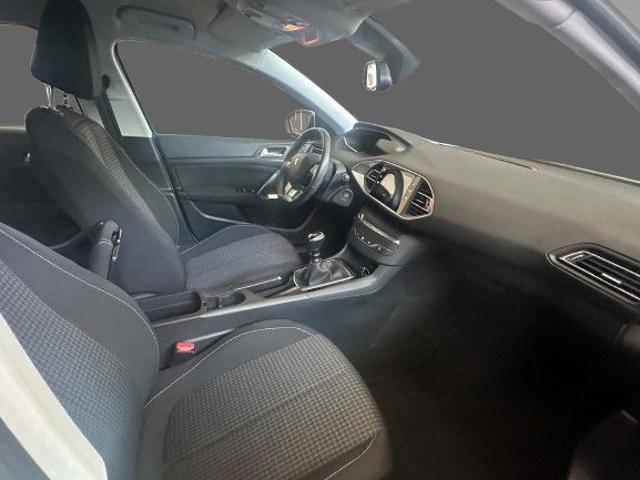 PEUGEOT 308 BlueHDi 130 S&S Active Business