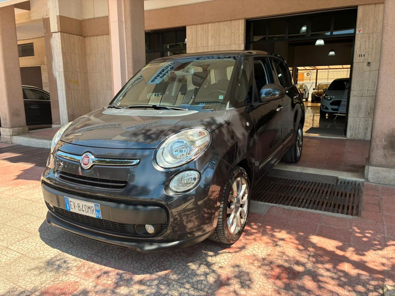 Fiat 500L 1.6Mjet 105CV perfetta garantita-14