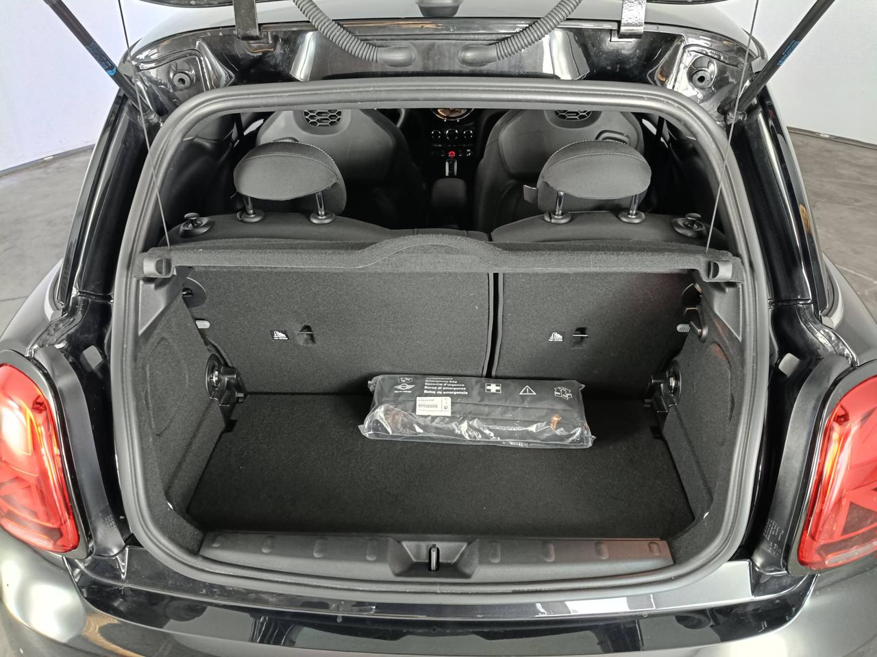 MINI Mini IV F56 2021 3p - Mini 3p 1.5 Cooper JCW auto