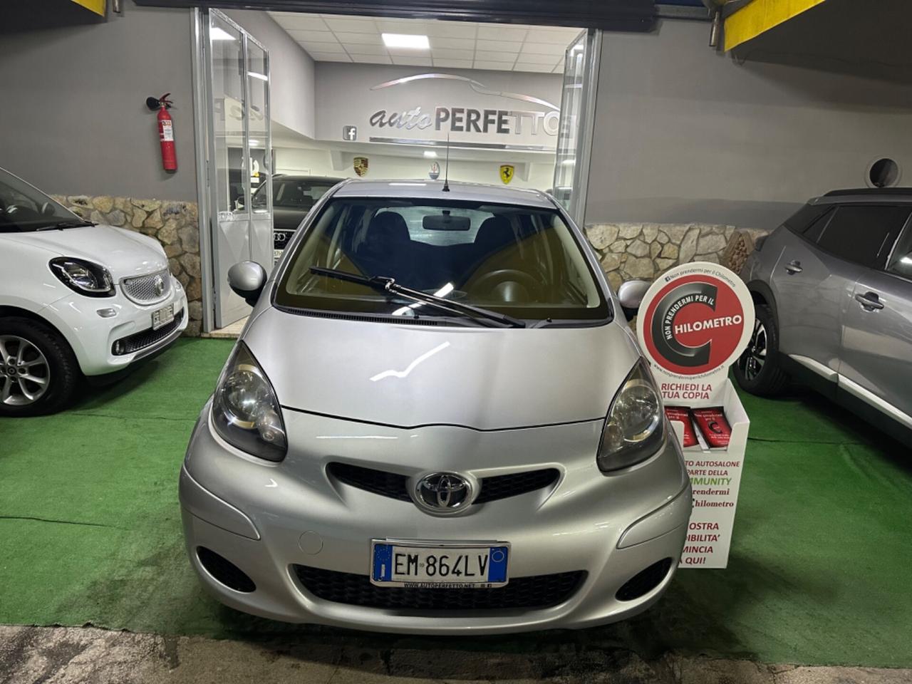 Toyota Aygo 1.0 12V VVT-i 5 porte Active Connect
