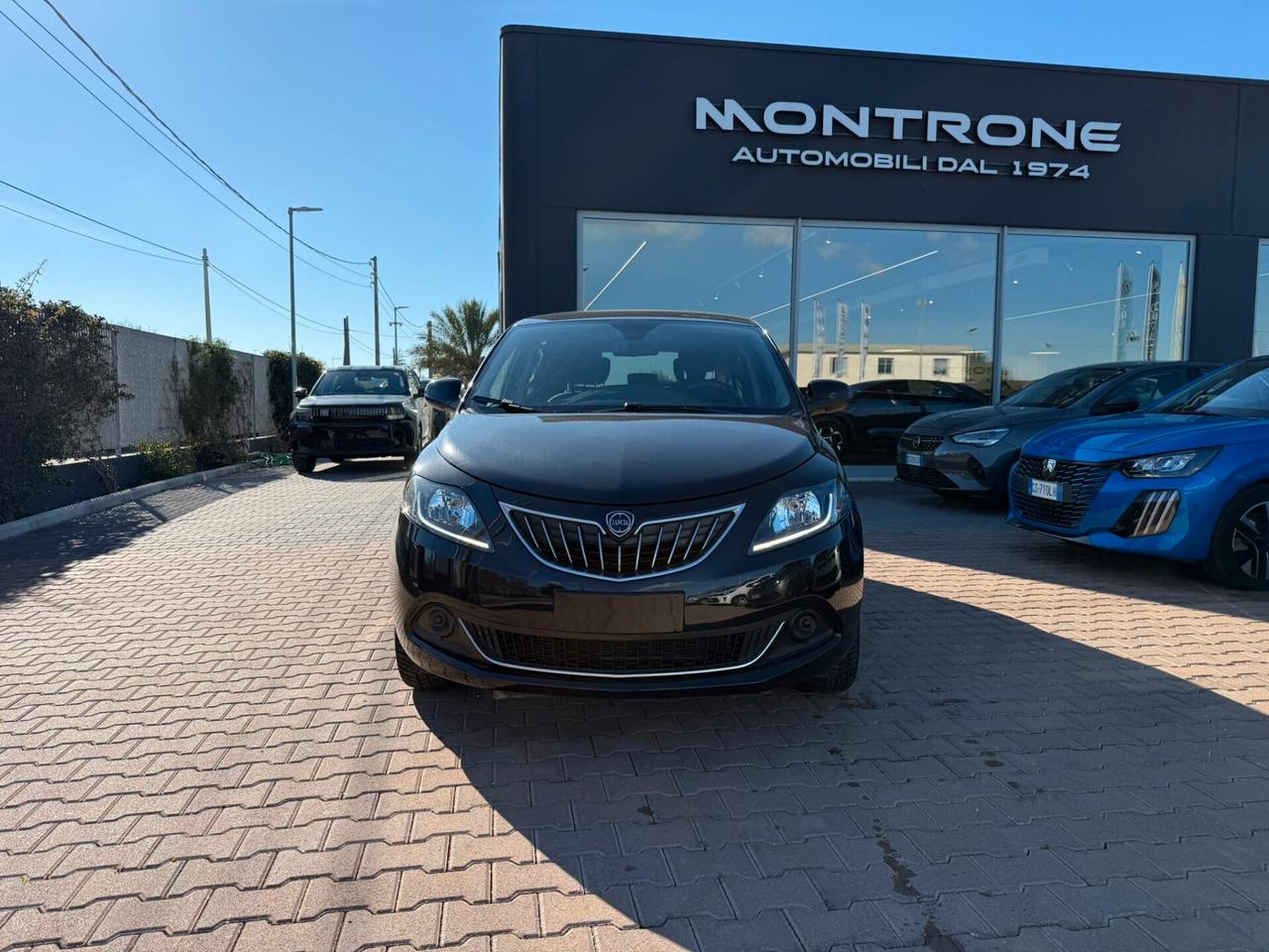 Lancia Ypsilon 1.0 FireFly 5 porte S&S Hybrid Platino