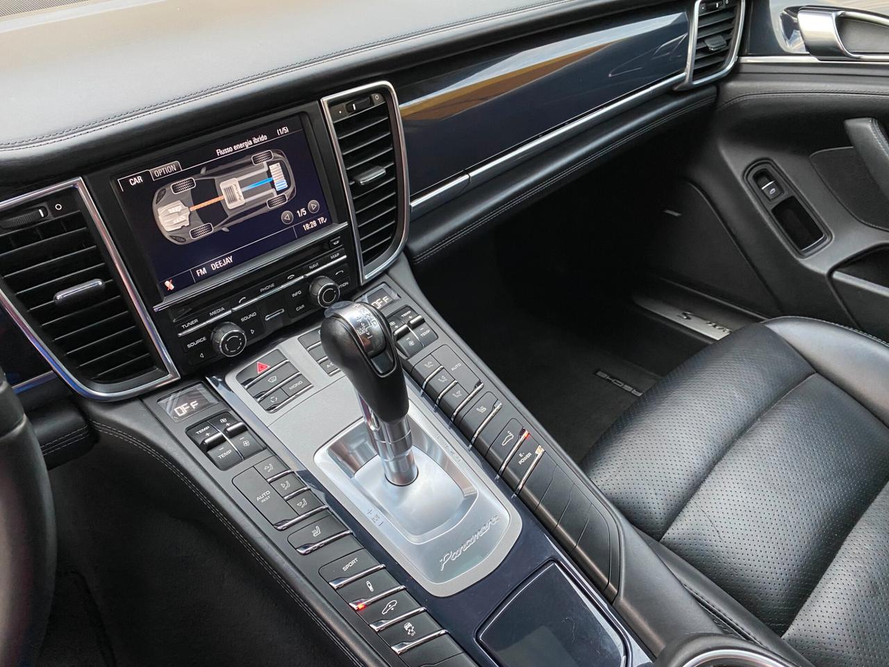 Porsche Panamera 3.0 S Hybrid