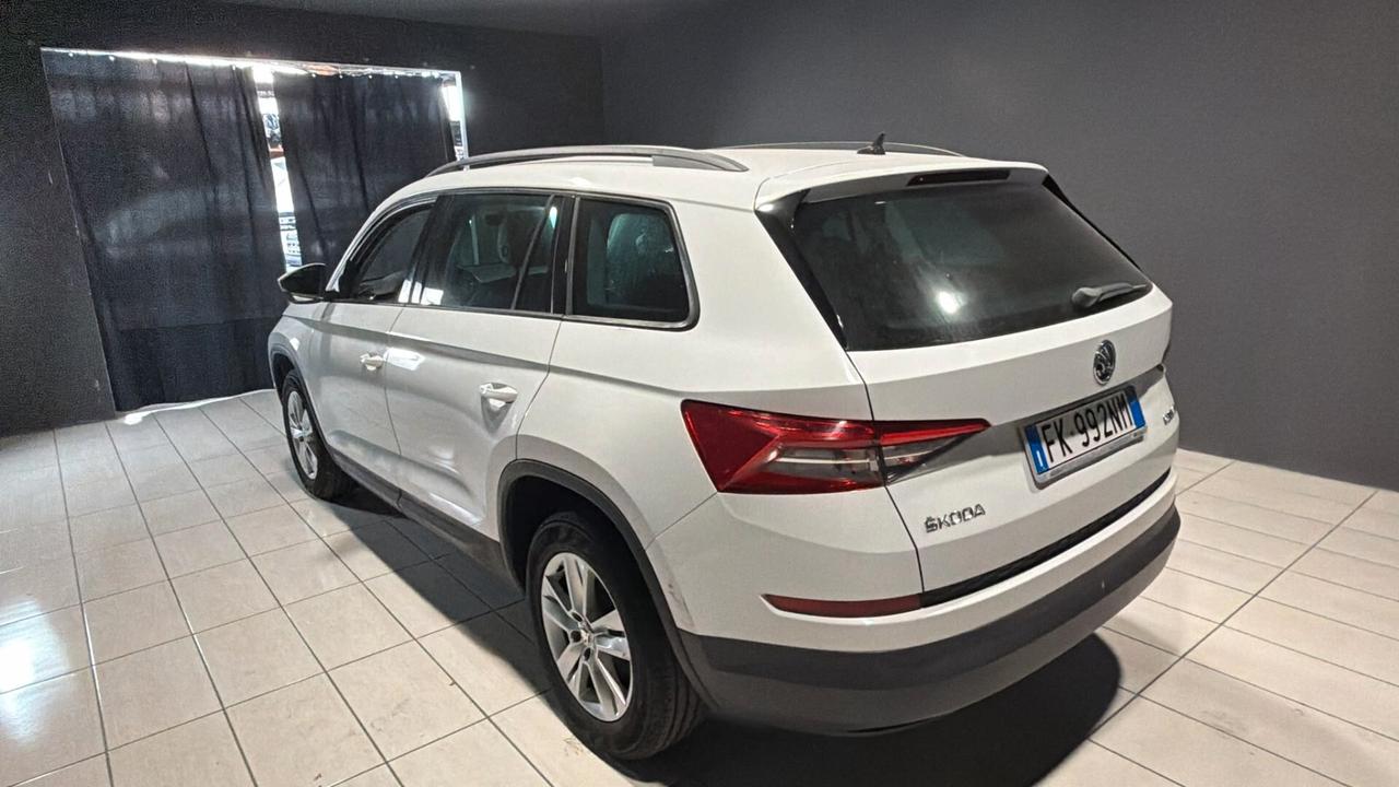 SKODA KODIAQ DEL 2017 BENZINA 7 POSTI