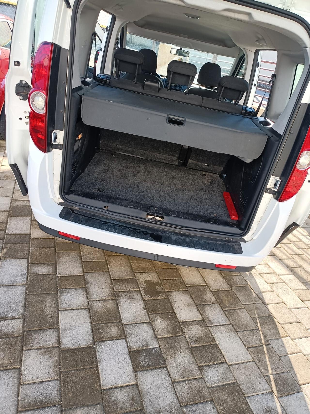 Fiat Doblo 1.6i 16V Natural Power cat Active