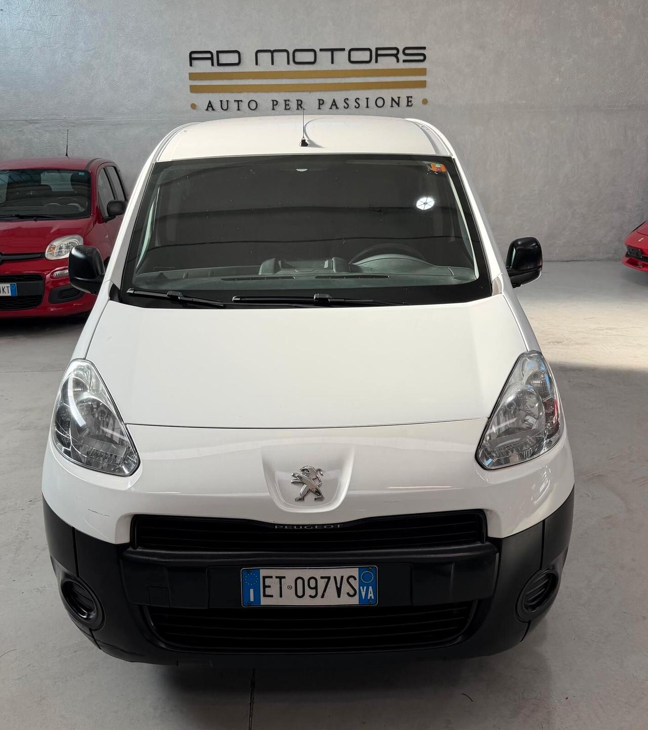 Peugeot Partner Diesel 3 Posti IVA ESPOSTA