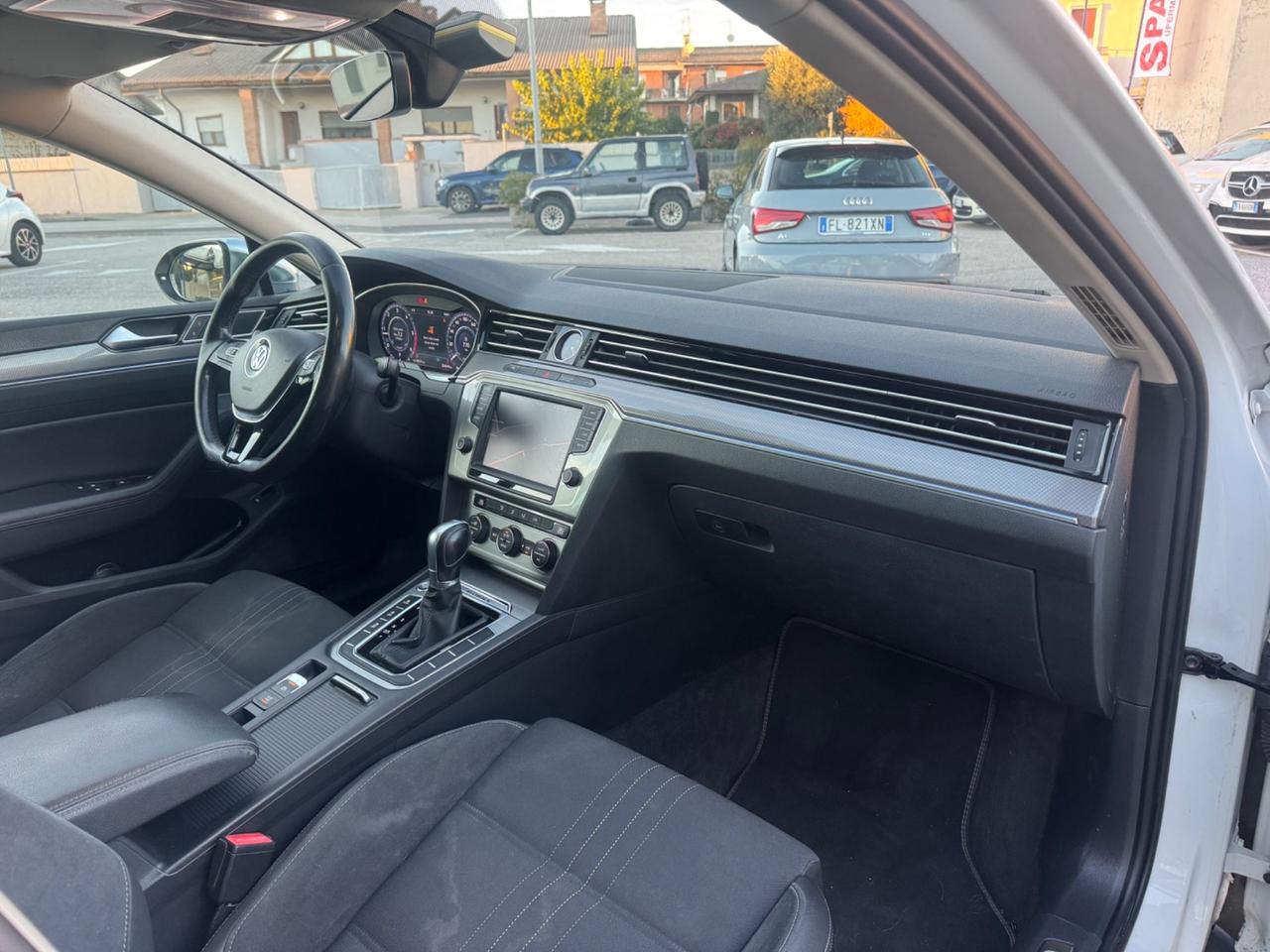 Volkswagen Passat Business Alltrack 2.0 TDI 190 CV 4MOTION DSG Exec.BMT