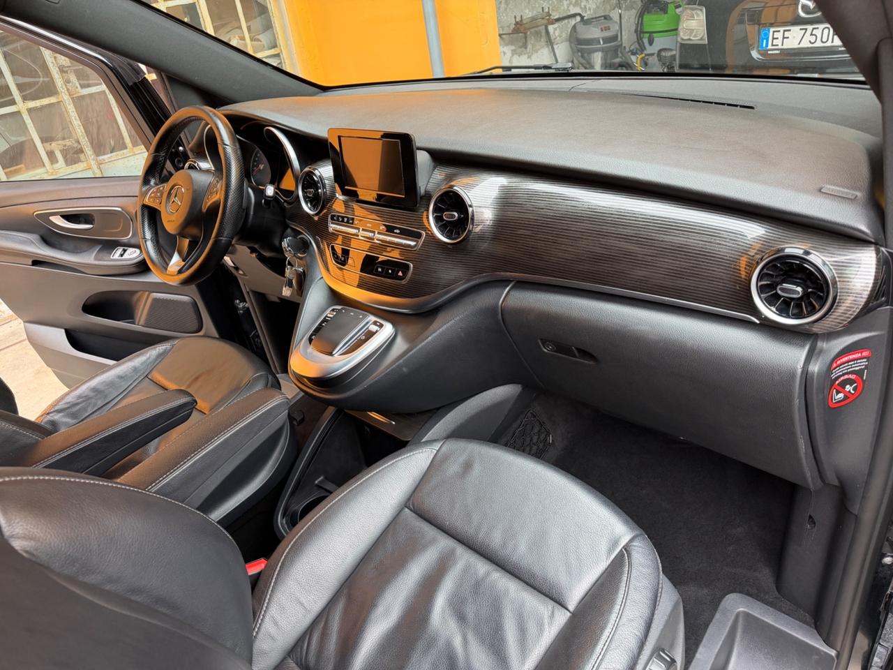 Mercedes-benz V 220 d Automatic Executive Extralong