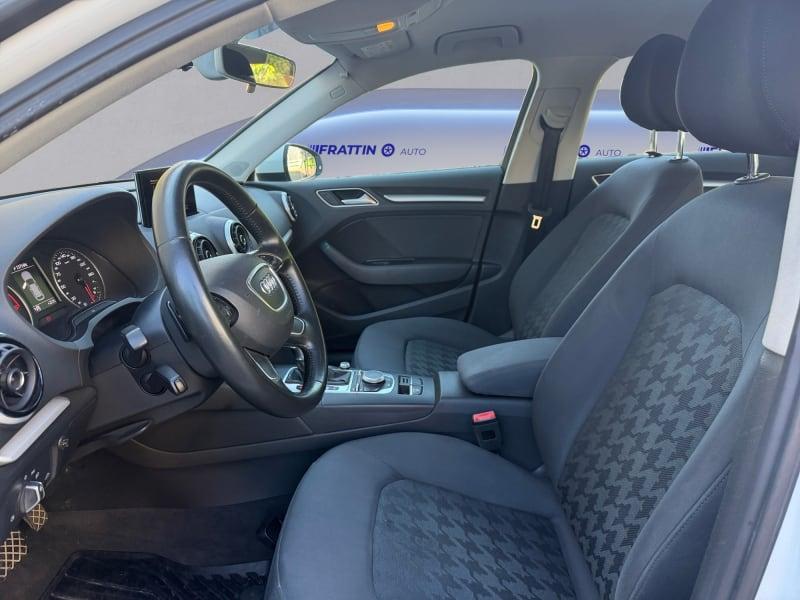 AUDI A3 SPB 1.6 TDI CLEAN DIESEL S TRO