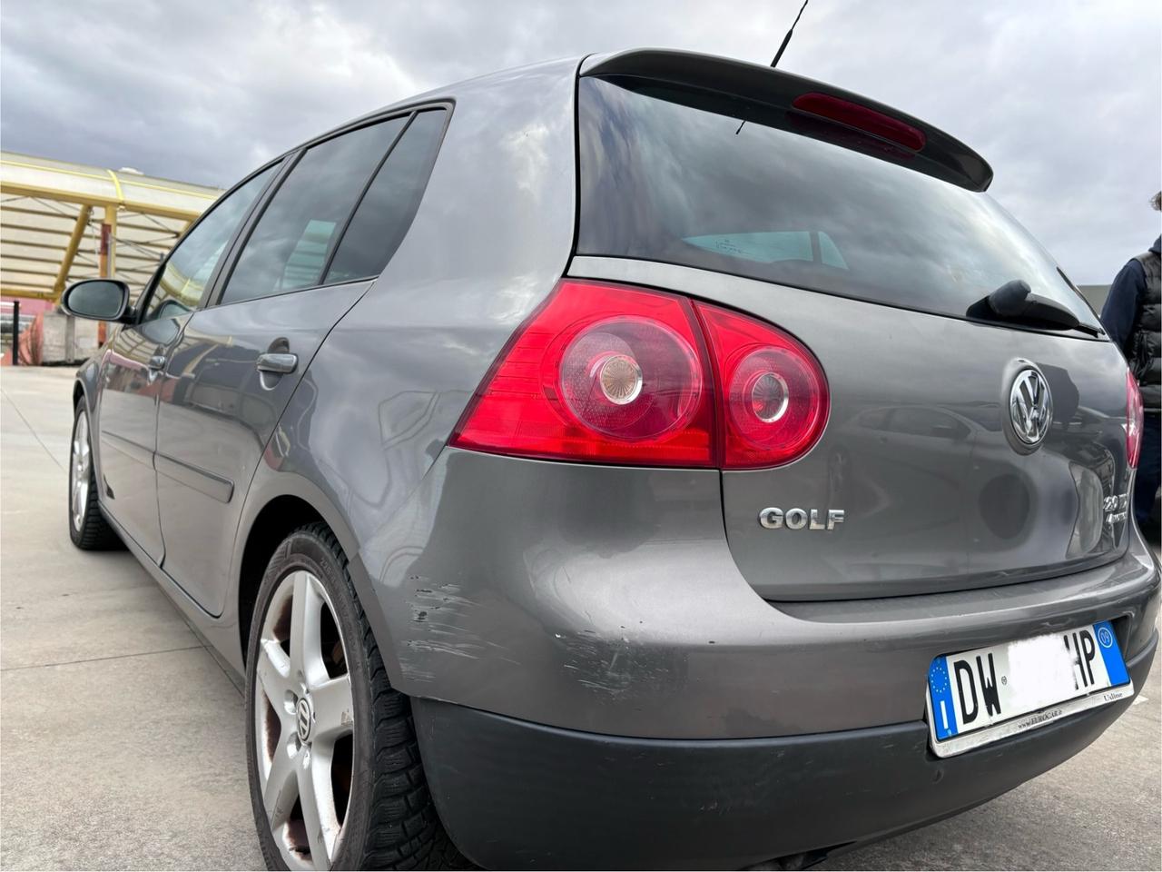 Volkswagen Golf 1.9 TDI DPF 5p. GT Sport