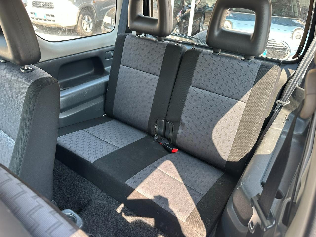 Suzuki Jimny 1.3i 16V cat 4WD Special