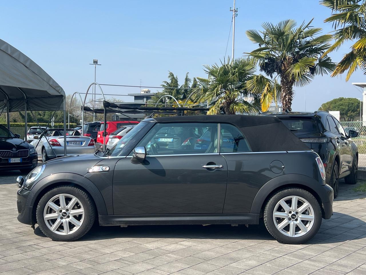 Mini 2.0 Cooper SD Cabrio FINANZIABILE