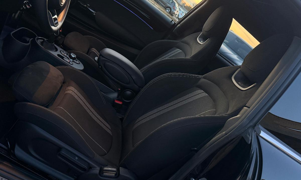 MINI Cooper 2.0 John Cooper Works JWC 231CV Anniversary Edition