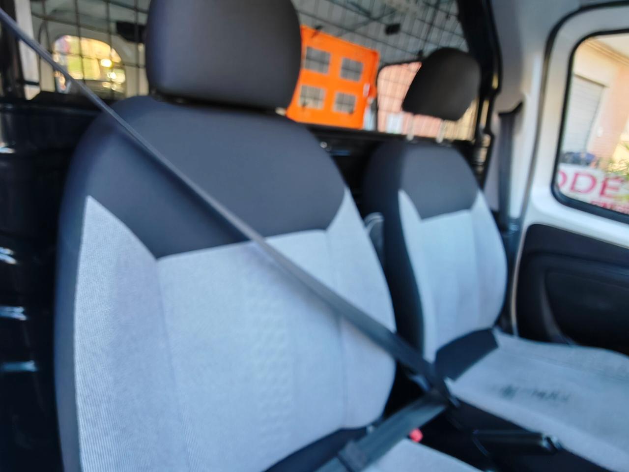 Fiat Fiorino 1.3 MJT 95CV Cargo SX NAVI