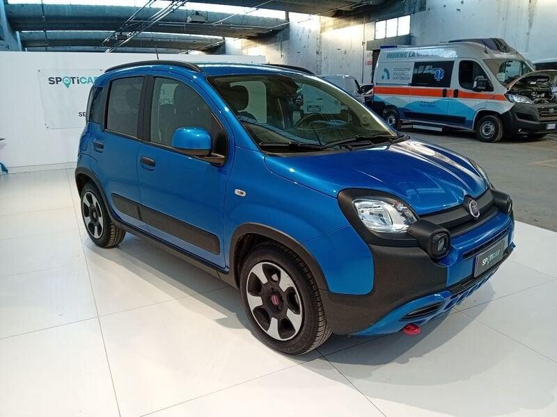 FIAT Panda 1.0 FireFly S&S Hybrid City Cross