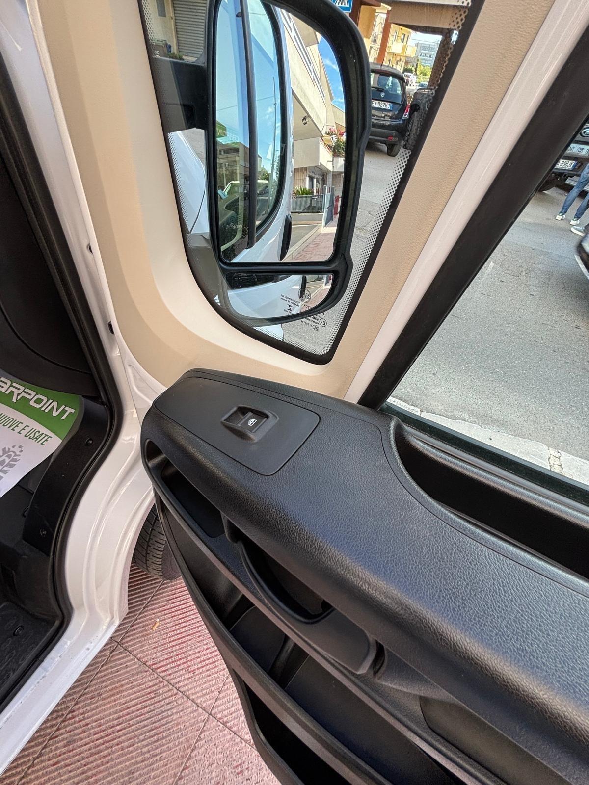 FIAT DUCATO 9 POSTI 2022