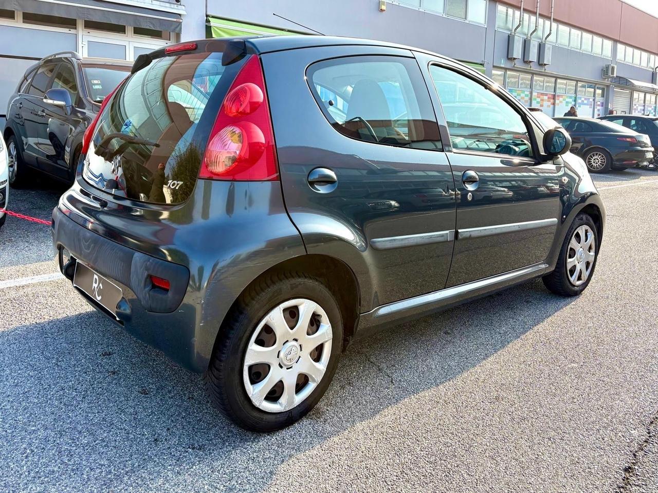 Peugeot 107 1.0 Neopatentati