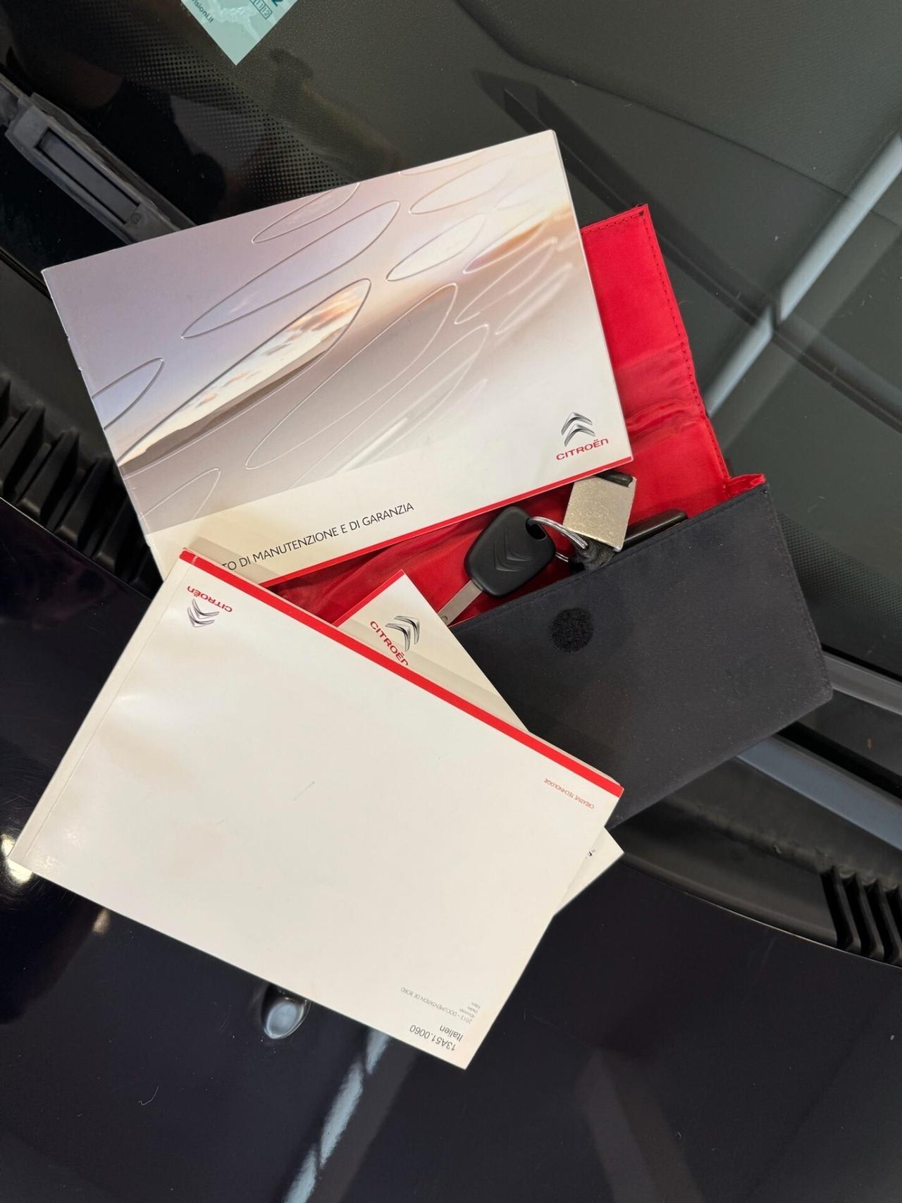 Citroen C3 1.2 PureTech 82 Exclusive - IDEALE PER NEOPATENTATI