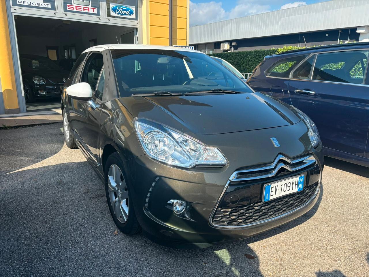 DS3 1.2 82cv anno 2014 con 144.889 km