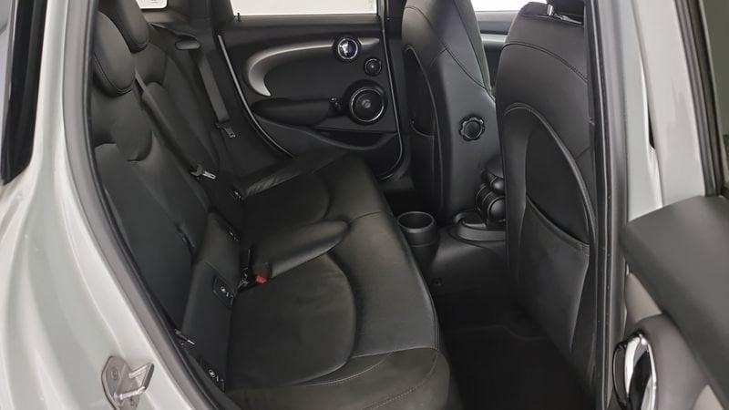 MINI Mini Cooper SD Hype automatica