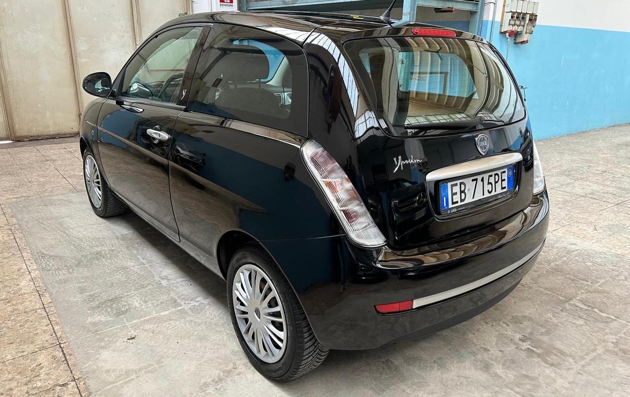 Lancia Ypsilon 1.2 Argento