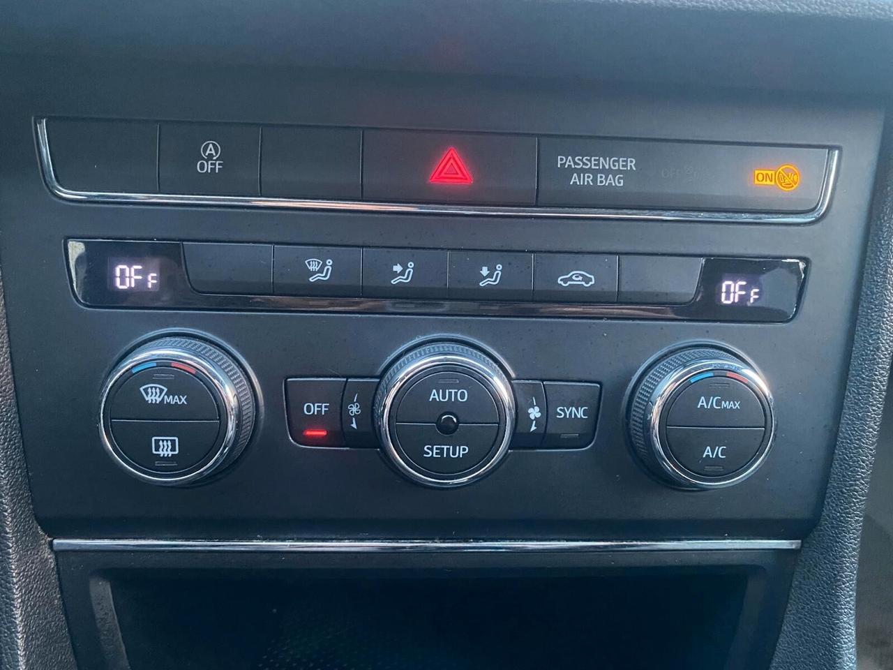 Seat Leon 1.6 TDI 105 CV ST Business NAVI