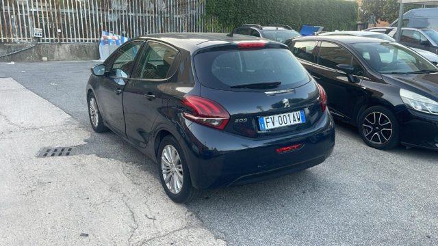PEUGEOT 208 1° serie PureTech 82 5 porte Allure