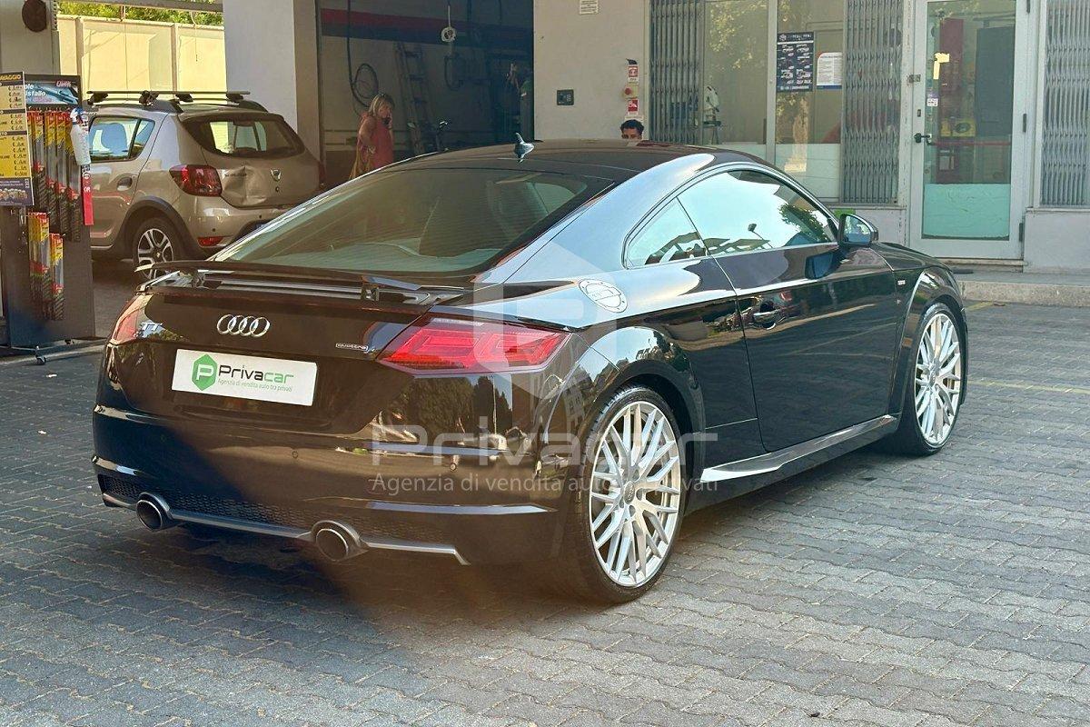 AUDI TT Coupé 2.0 TFSI quattro S tronic S line
