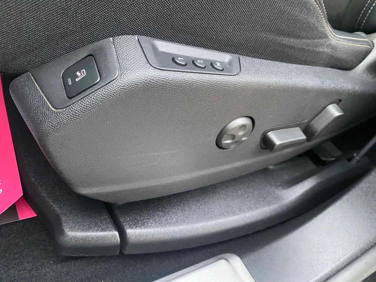 PEUGEOT 3008 GT 1.5 130CV CAM Tetto 2022