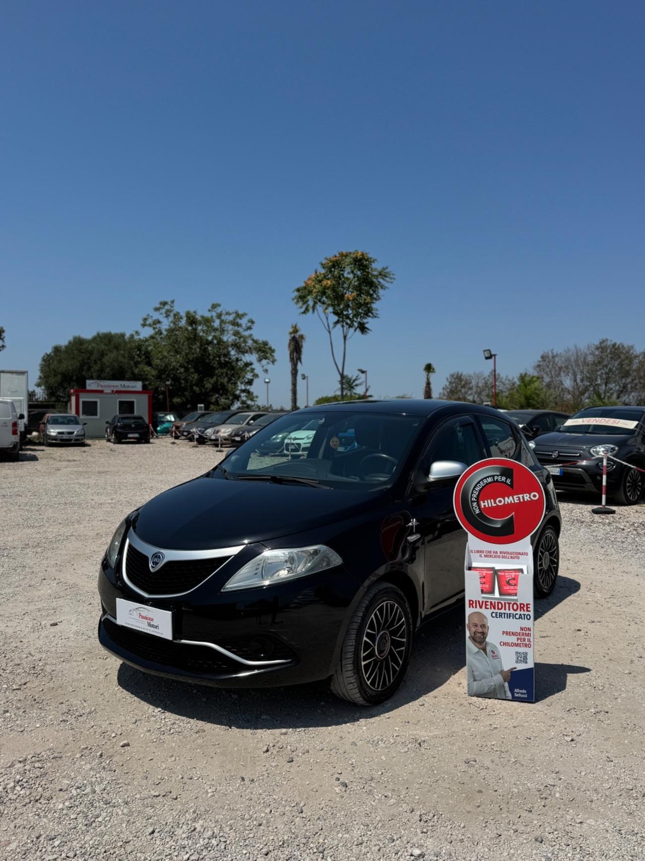 Lancia Ypsilon 1.3 MJT 16V 80 CV 5 porte S&S MYA