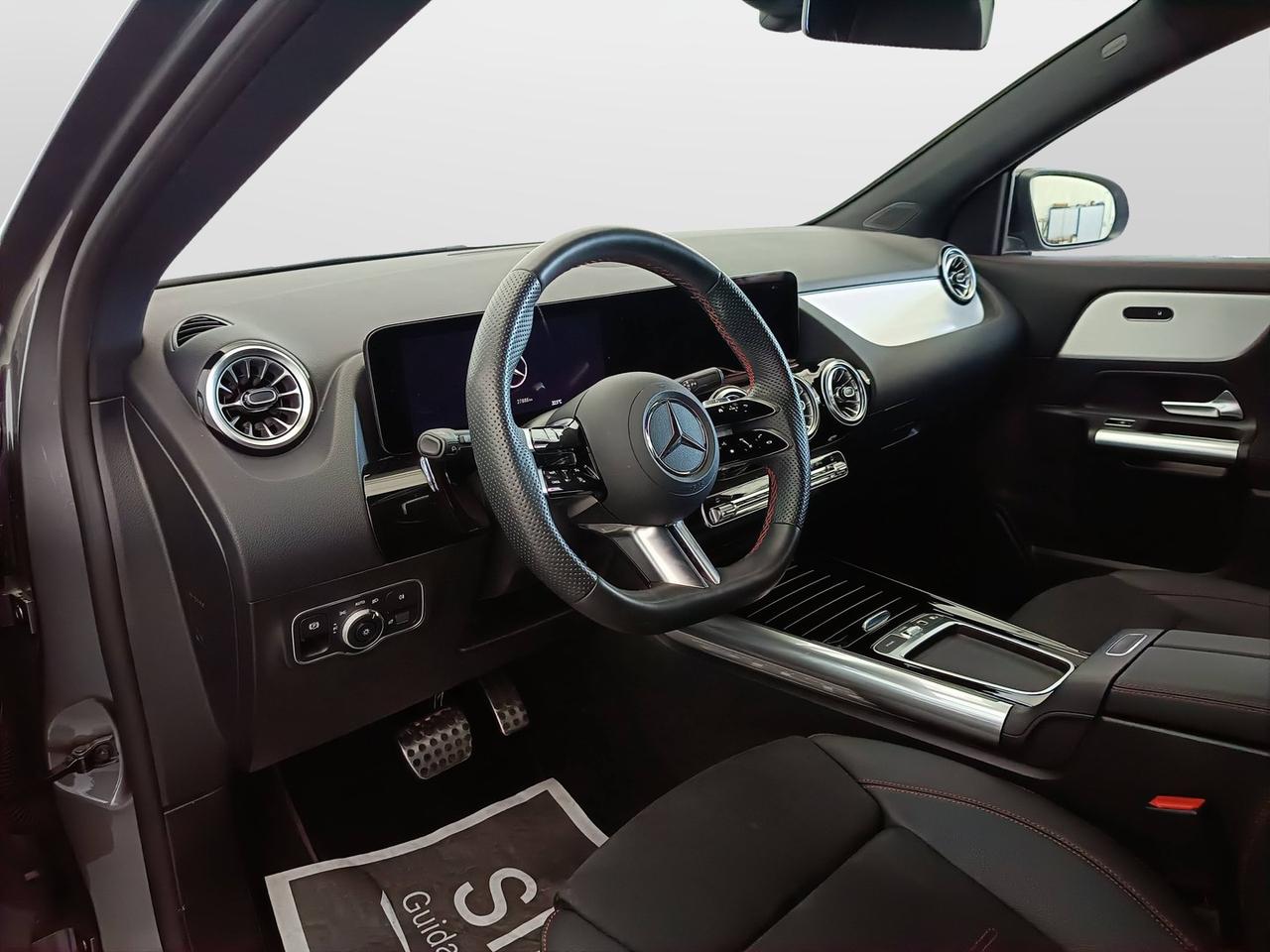 Mercedes-Benz GLA-H247 2023 - GLA 200 d AMG Line Advanced Plus Tech Edition auto