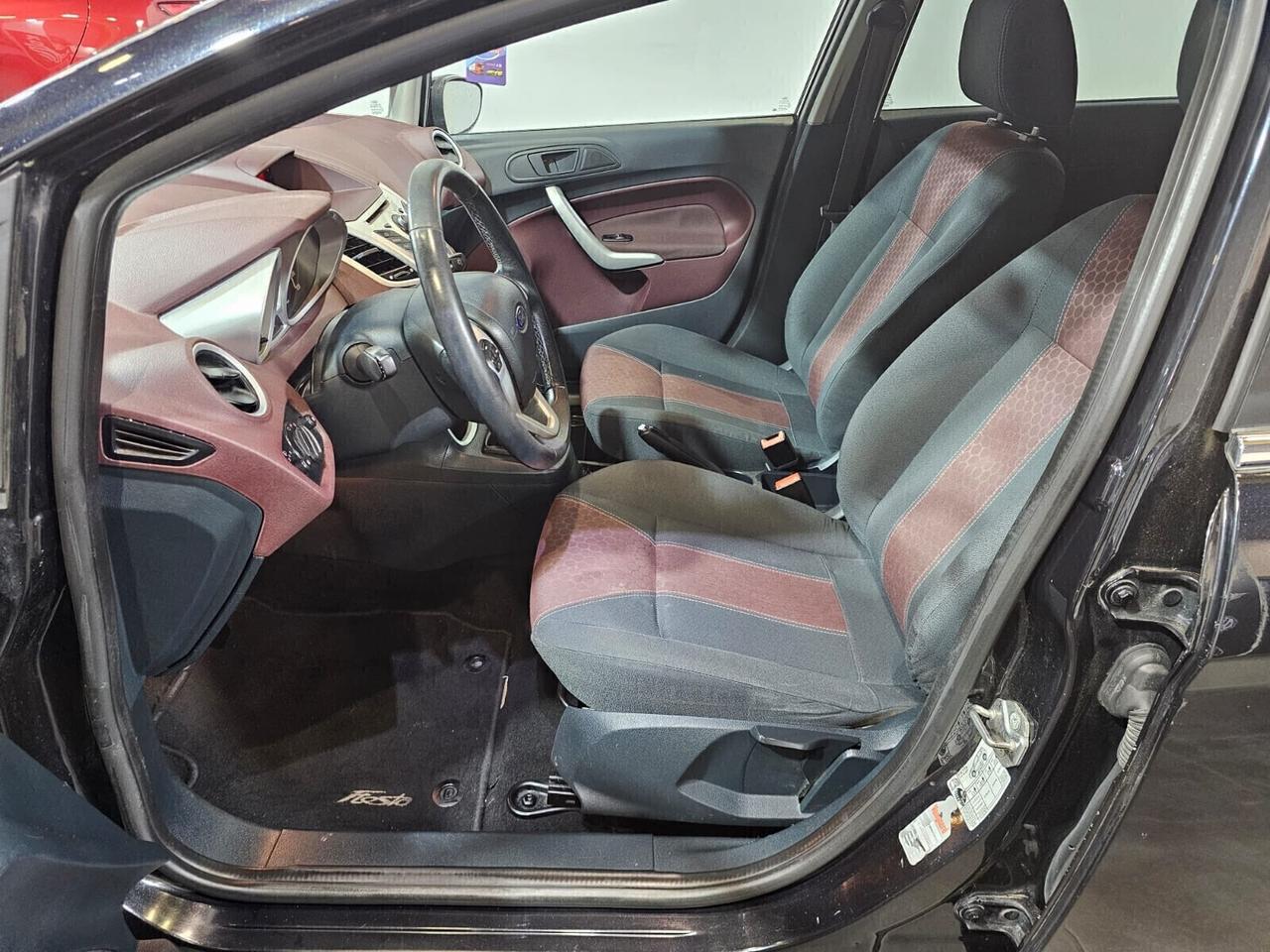 Ford Fiesta 1.6 TDCi 95 CV 5p. Titanium