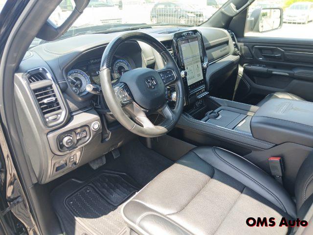DODGE RAM 1500 5.7 GPL V8 Limited Night - N1