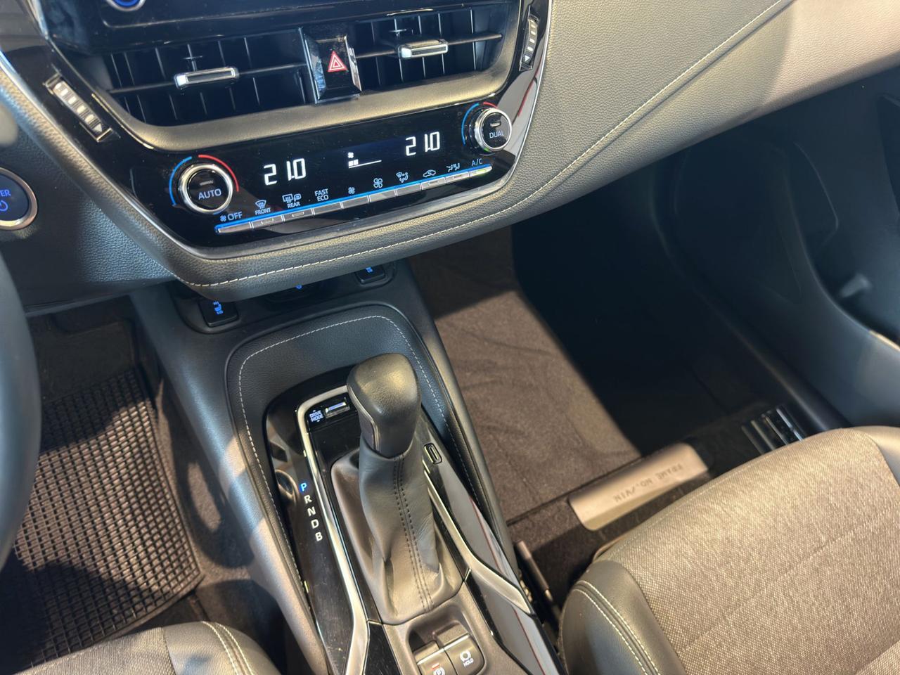 Toyota Corolla Touring Sports 1.8h Style cvt