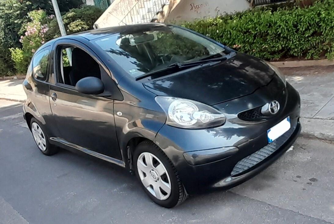 Toyota Aygo 1.0 12V VVT-i 3 porte