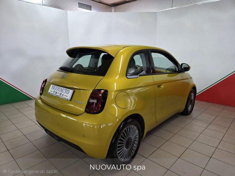 FIAT 500 Hybrid Hybrid Torino