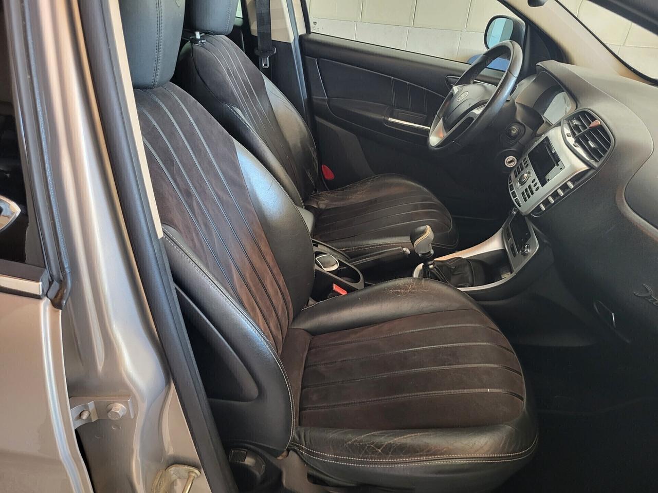 Lancia Delta 1.6 MJT DPF Oro