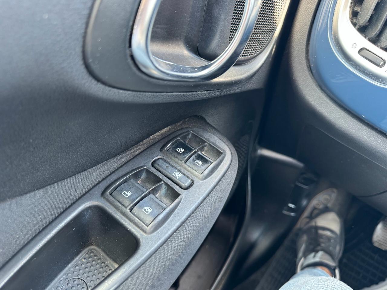 FIAT 500L 1.3 MJT 12/2018 MIRROR