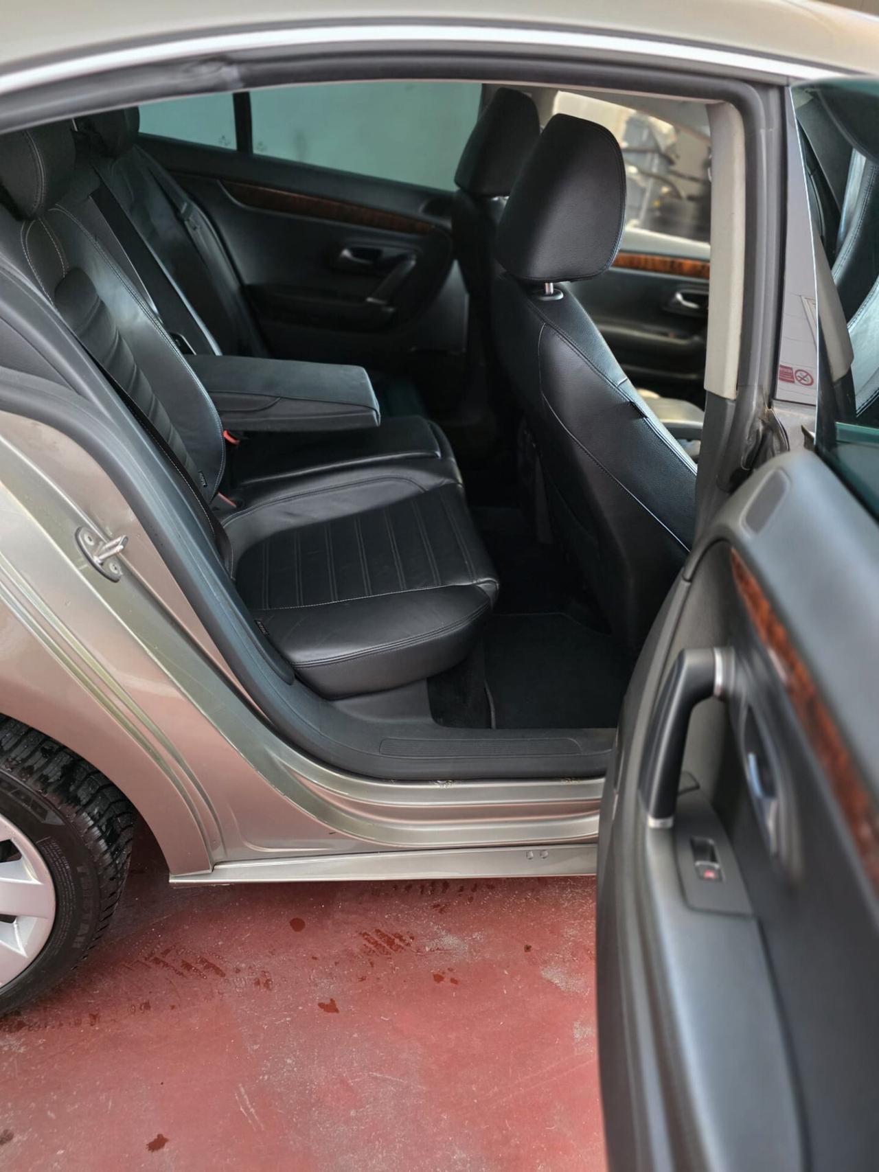 Volkswagen Passat CC 2.0 TDI DPF DSG