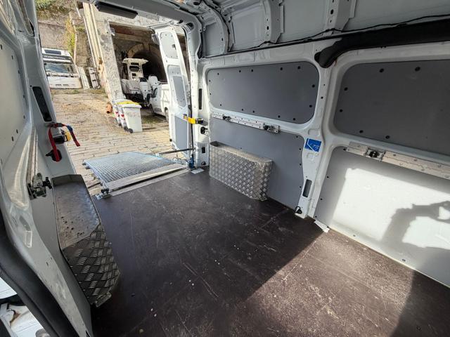 FORD Transit Custom 300 2.0 EcoBlue Hybrid 130 PL ALLESTITO RAMPA