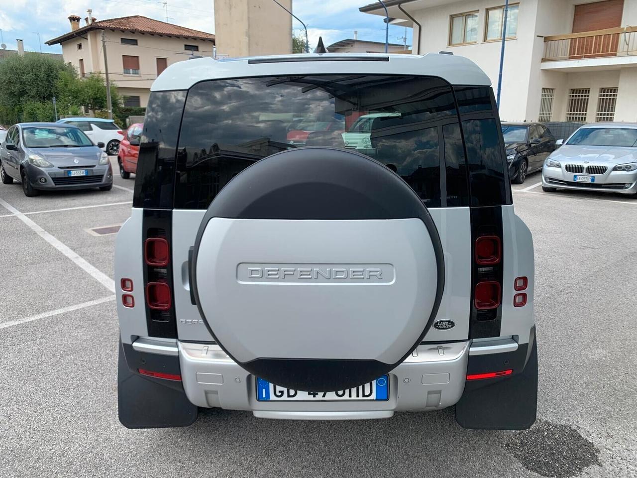 Land Rover Defender 110 2.0 SD4 AWD Auto