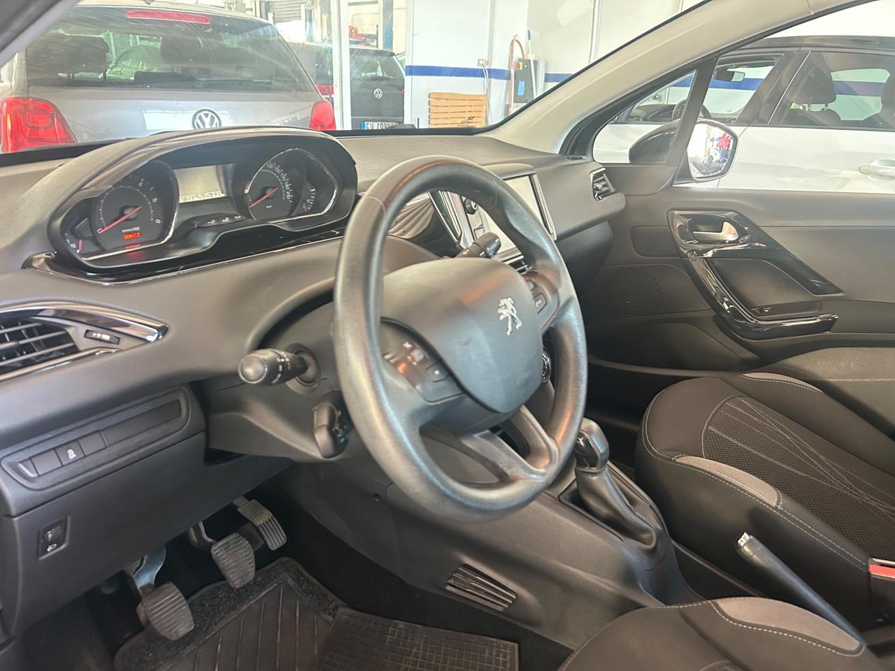 Peugeot 208 1.4 HDi 68 CV 5 porte Active