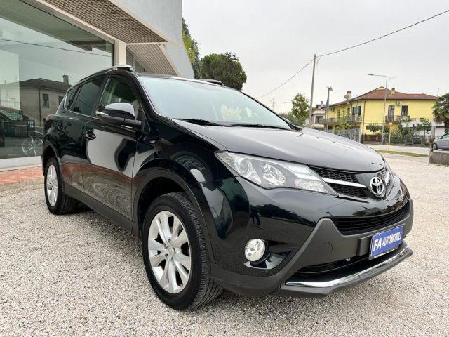 TOYOTA RAV 4 2.2 D-CAT A/T 4WD Style