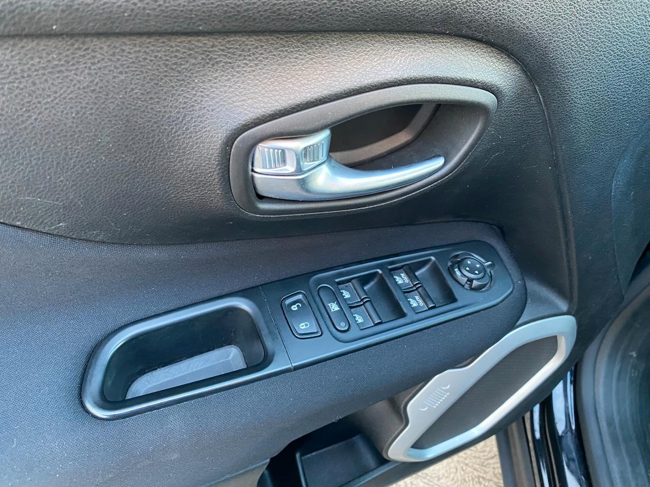 Jeep Renegade 1.6 Mjt 120 CV | 2015