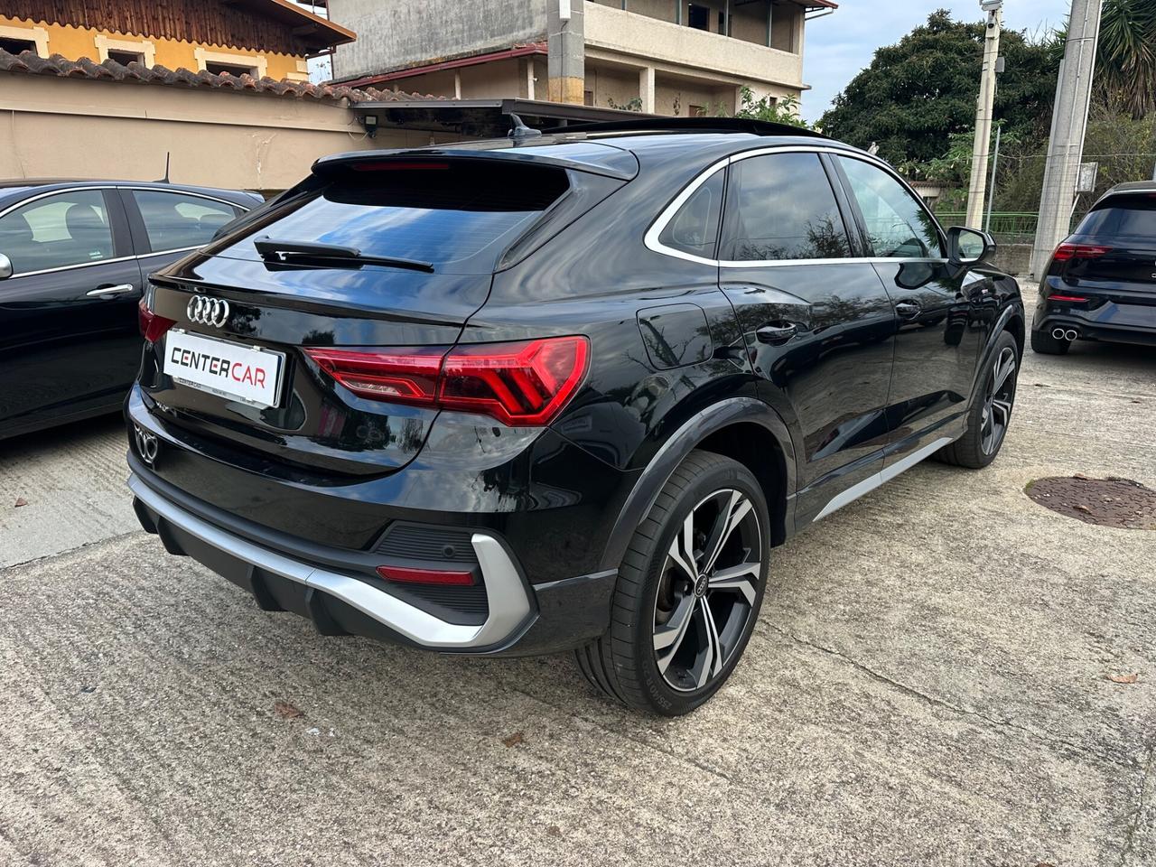 Audi Q3 SPB 40 TDI quattro S tronic Identity Black