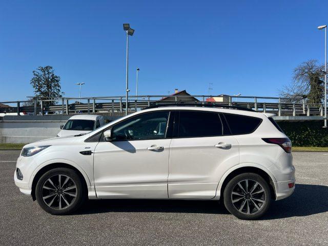 FORD Kuga 1.5 TDCI 120 CV S&S 2WD ST-Line